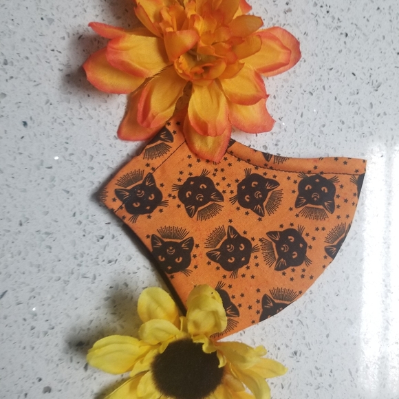 Halloween Cat fabric mask with wire and pocket - Picture 3 of 7